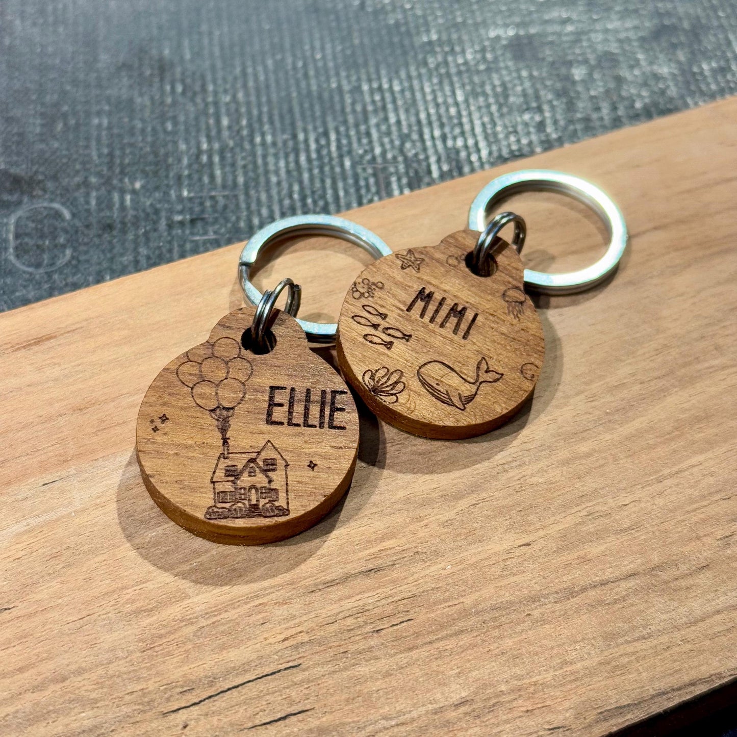 Teak | Pet Tag | Round